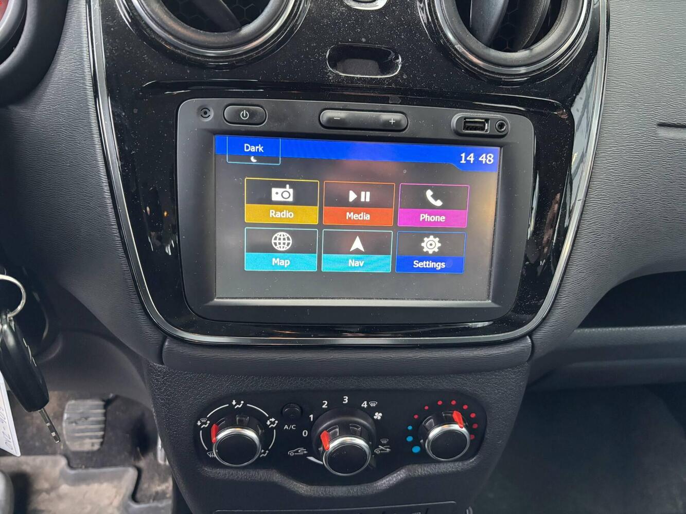 Dacia Lodgy vaihtoauto