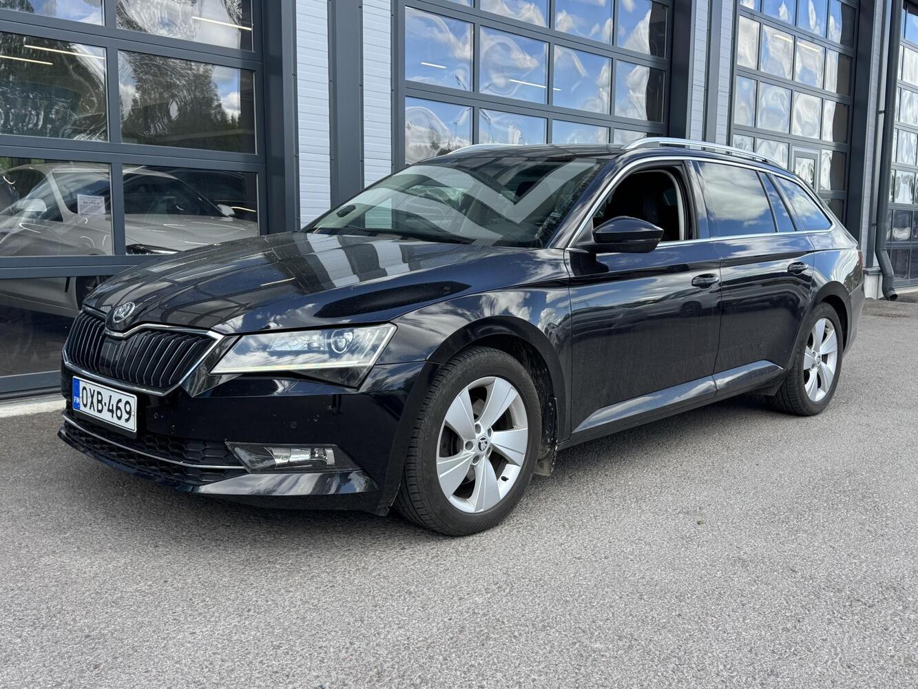 Skoda Superb vaihtoauto