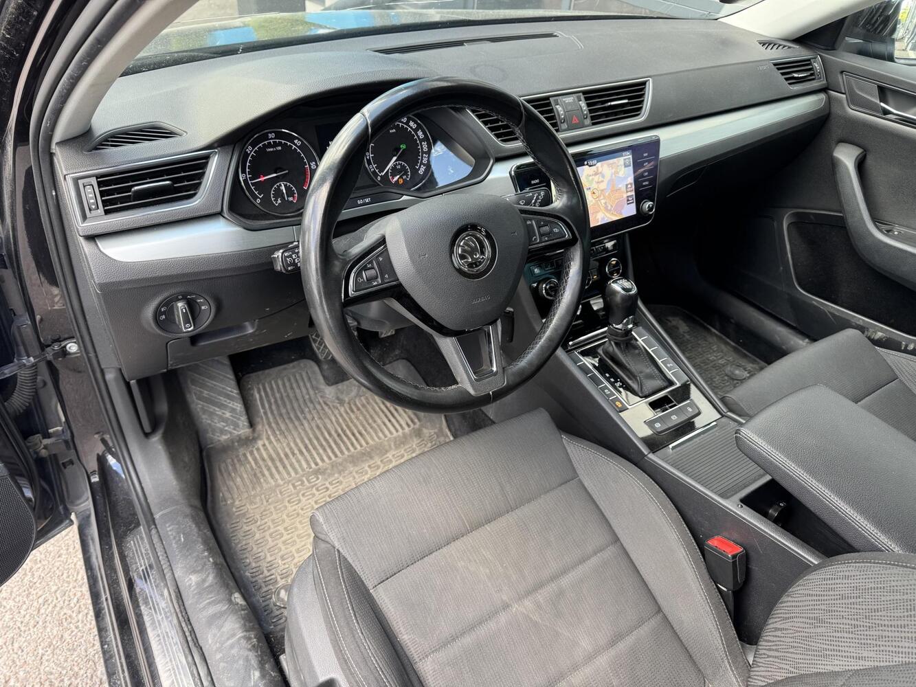 Skoda Superb vaihtoauto