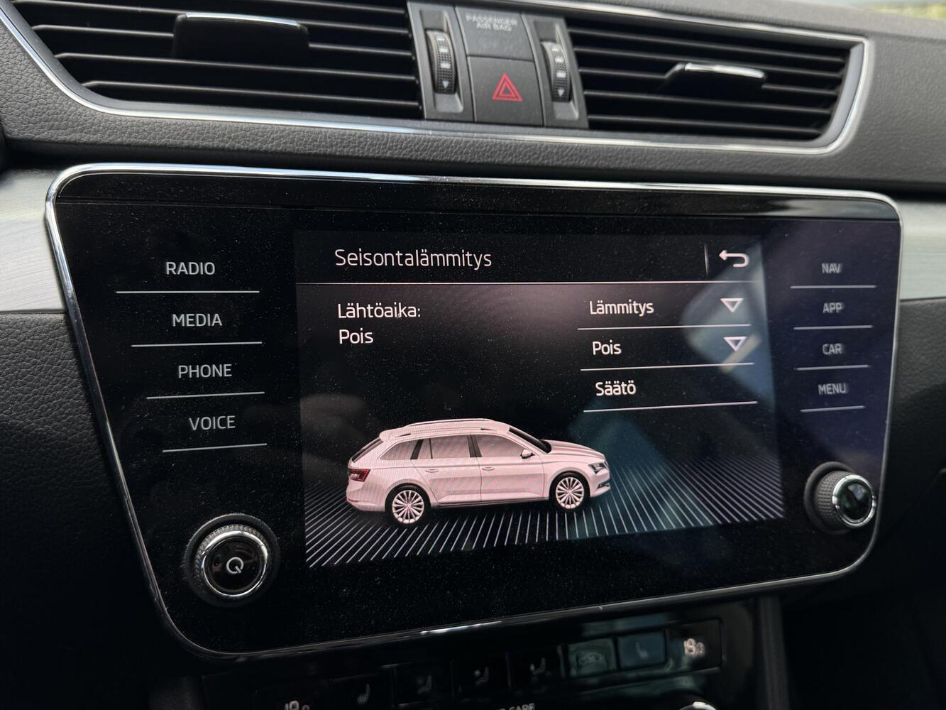 Skoda Superb vaihtoauto