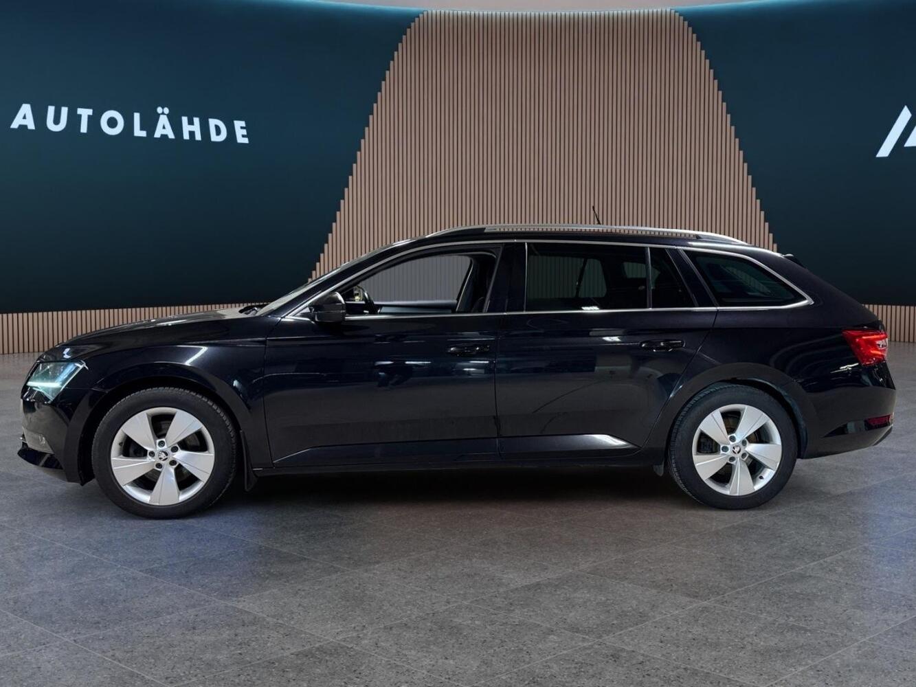 Skoda Superb vaihtoauto