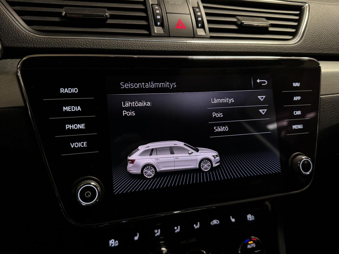 Skoda Superb vaihtoauto