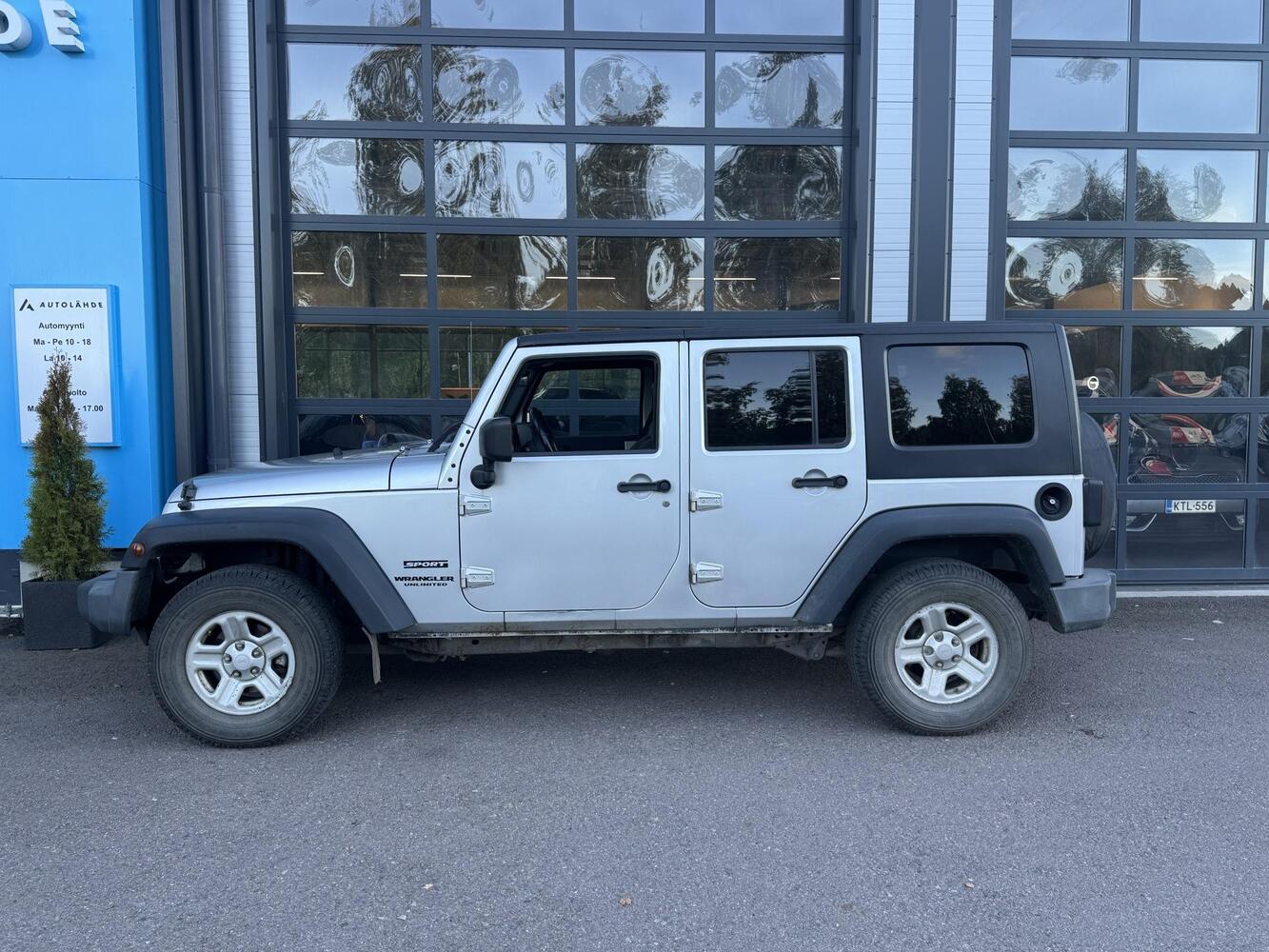 Jeep Wrangler vaihtoauto