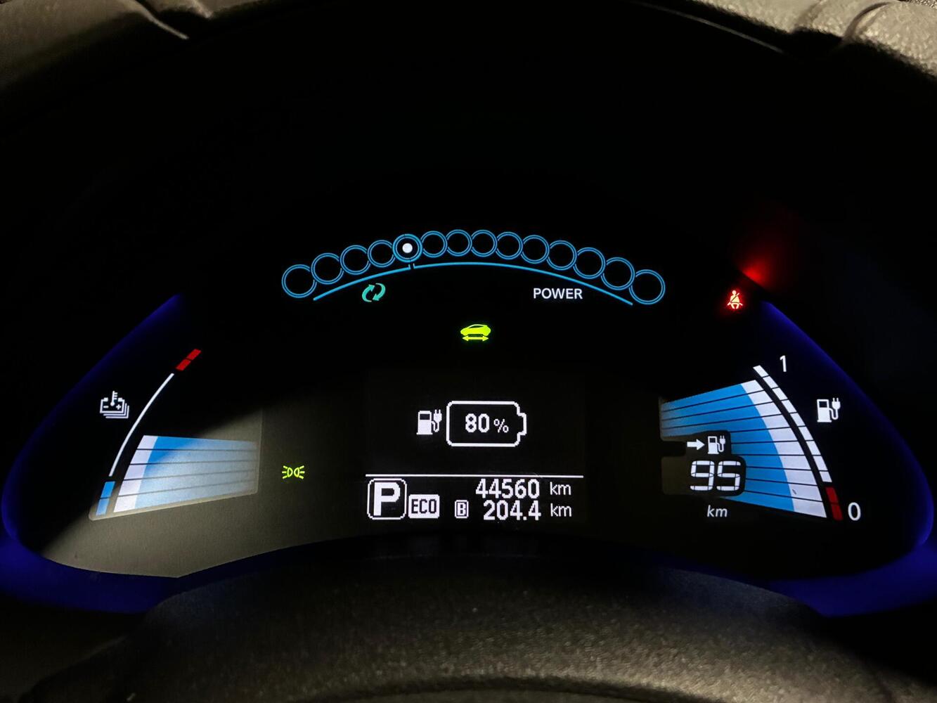 Nissan Leaf vaihtoauto