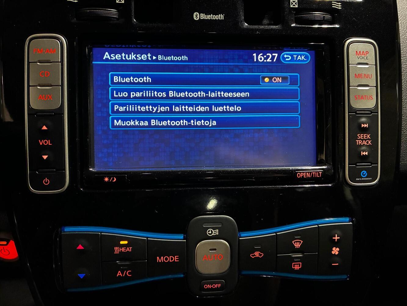 Nissan Leaf vaihtoauto