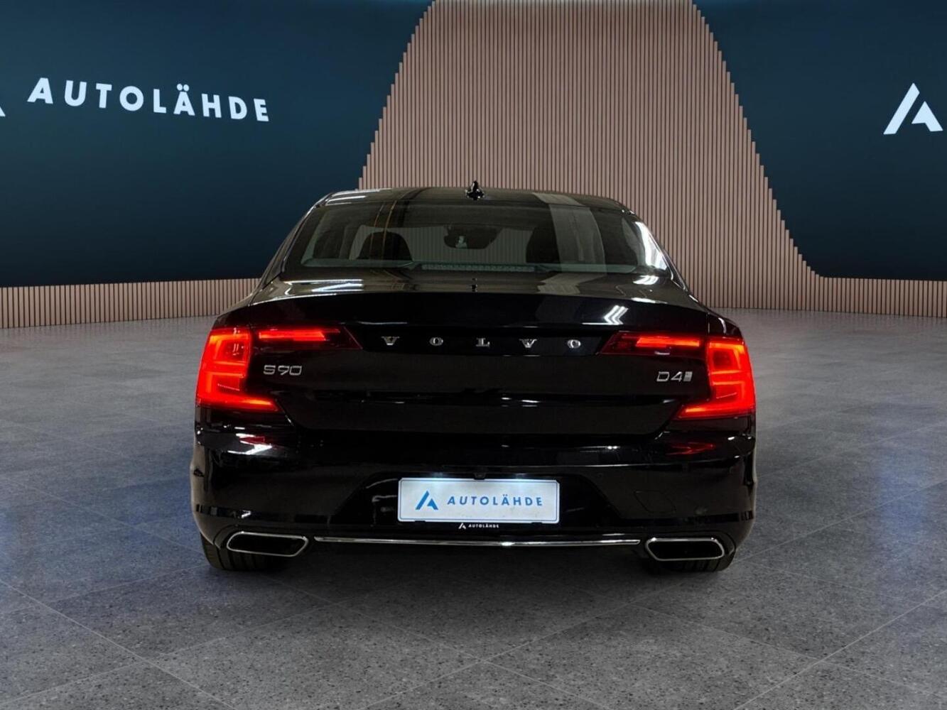 Volvo S90 vaihtoauto