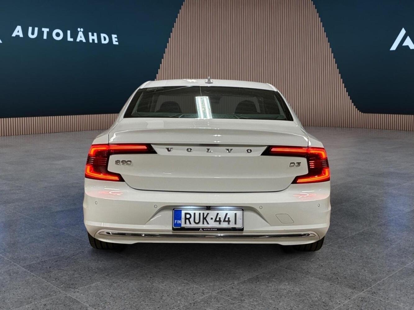 Volvo S90 vaihtoauto
