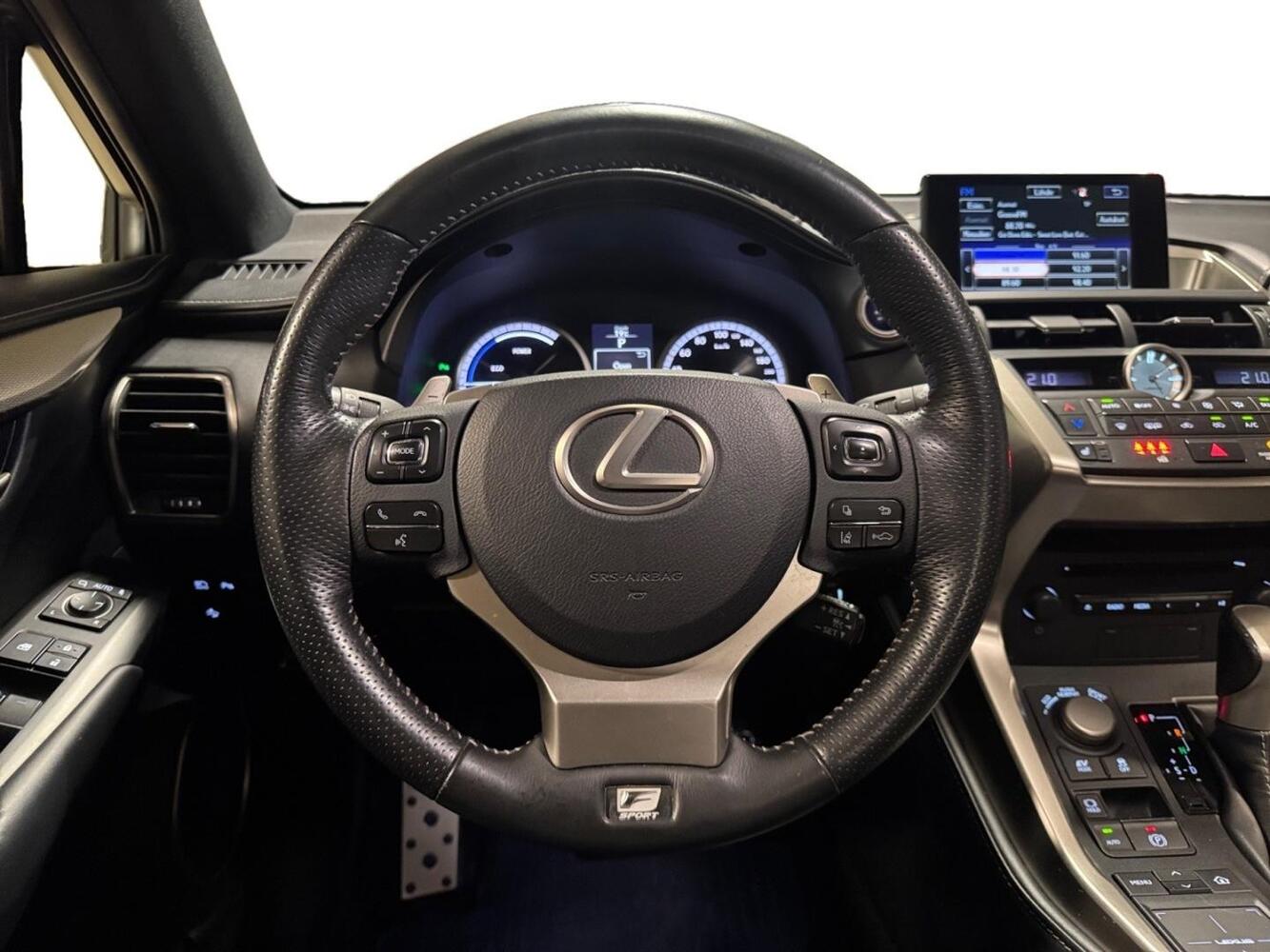Lexus NX vaihtoauto