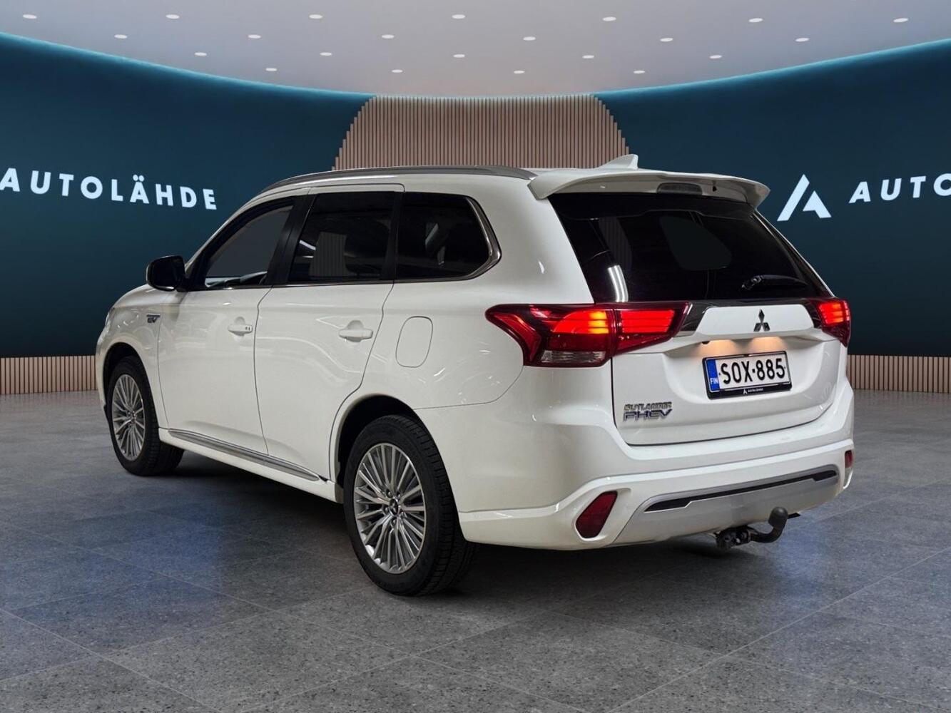 Mitsubishi Outlander vaihtoauto