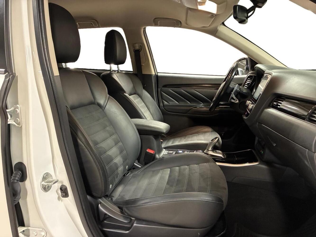 Mitsubishi Outlander vaihtoauto
