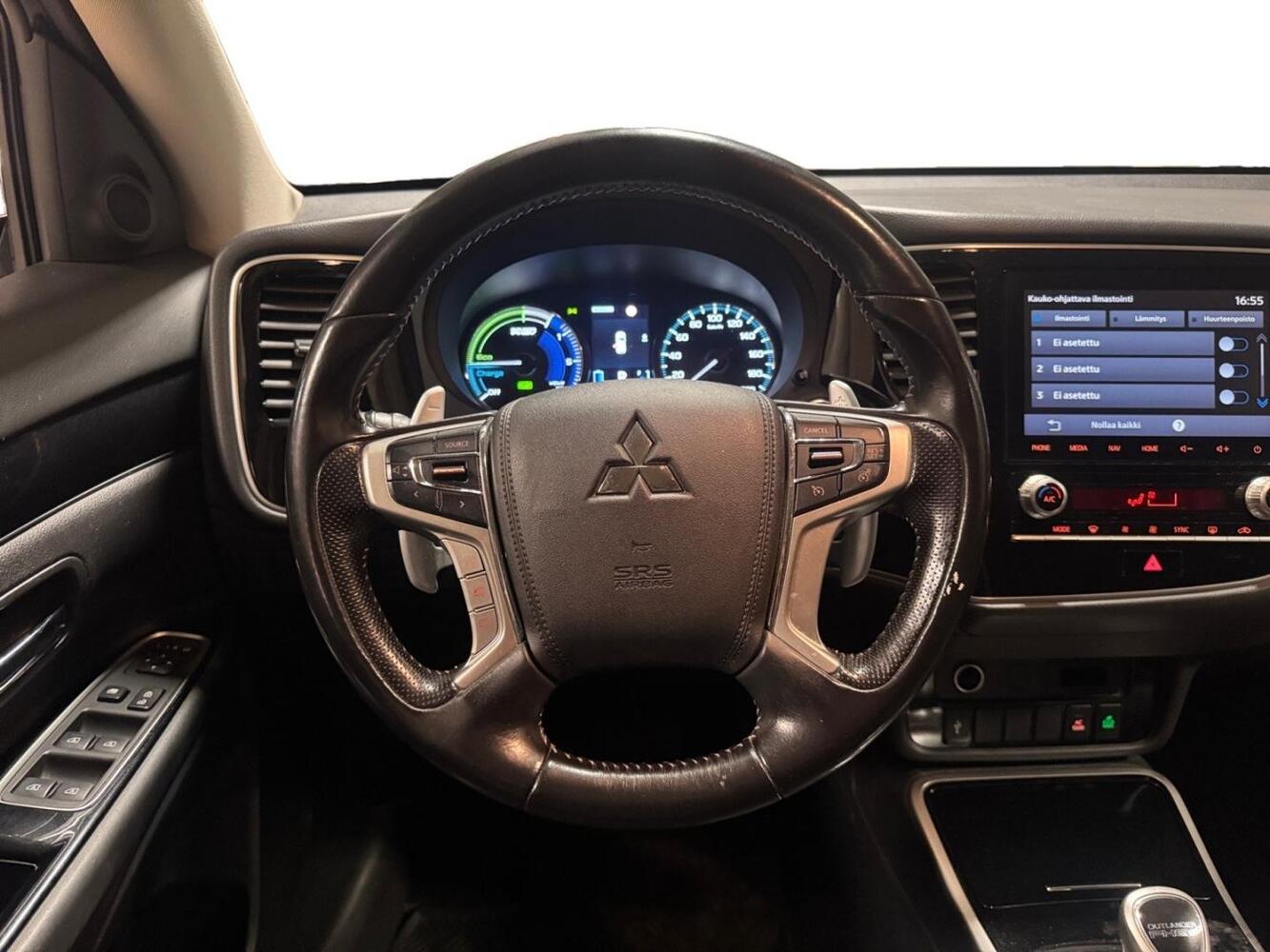 Mitsubishi Outlander vaihtoauto