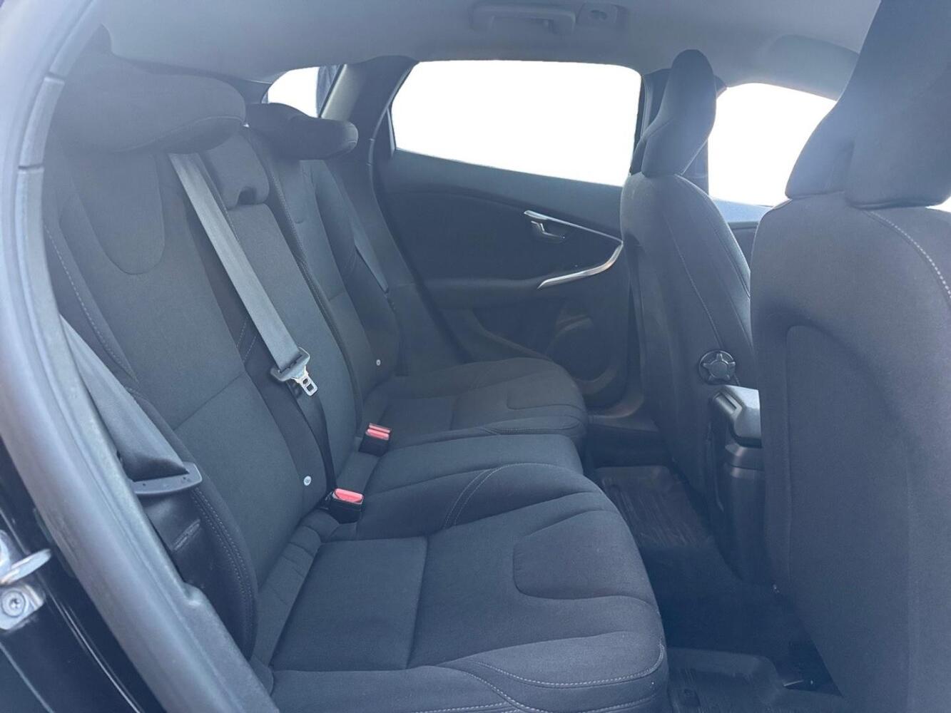Volvo V40 Cross Country vaihtoauto