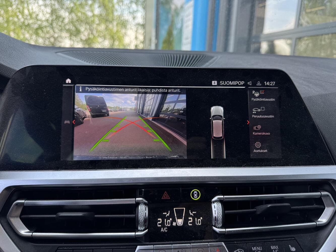 BMW 330 vaihtoauto