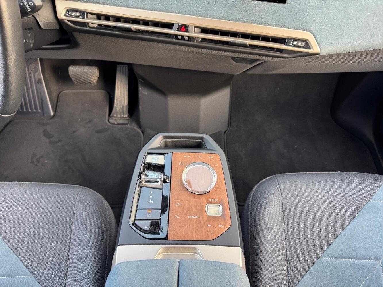 BMW iX vaihtoauto