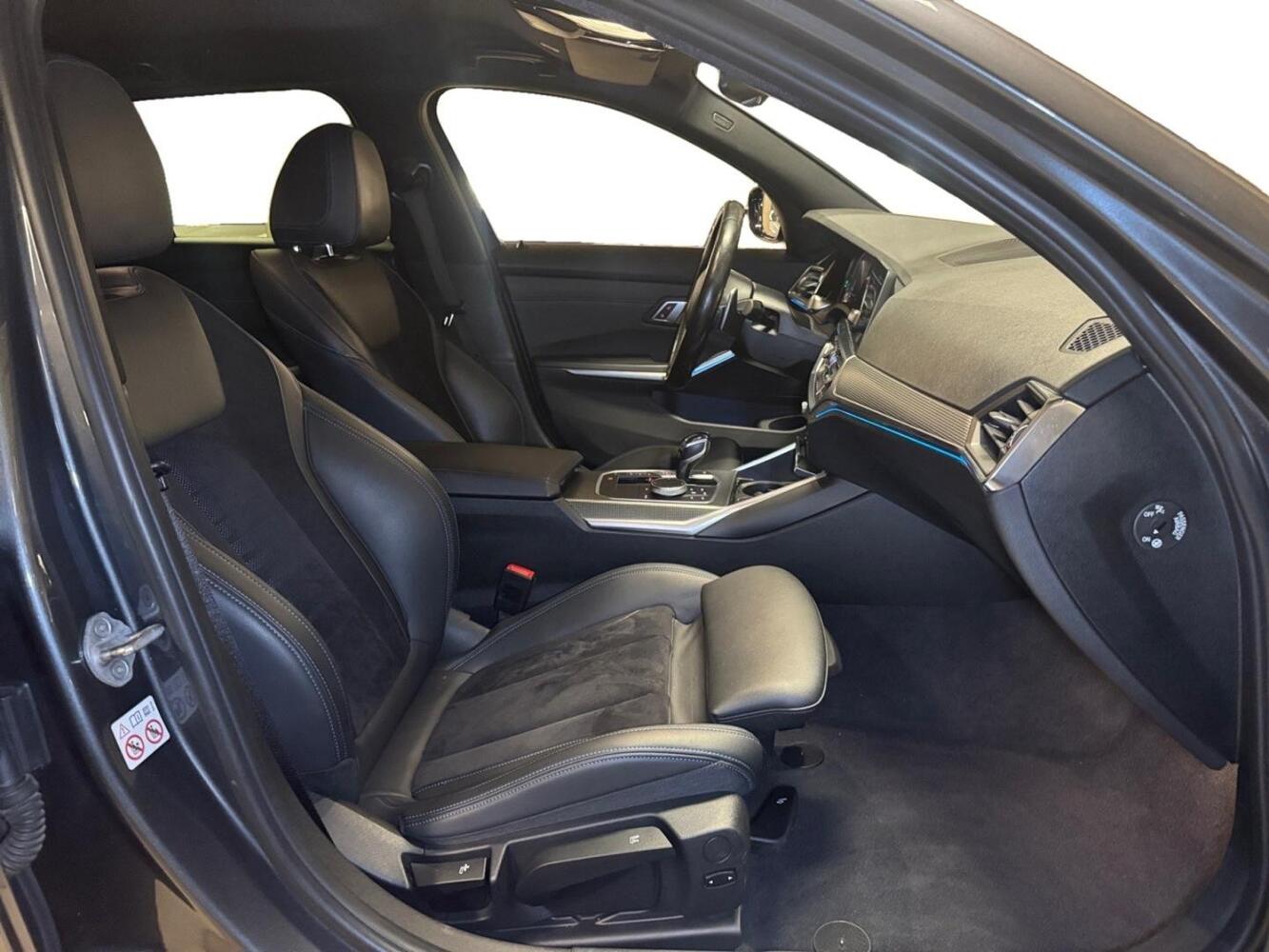 BMW 330 vaihtoauto
