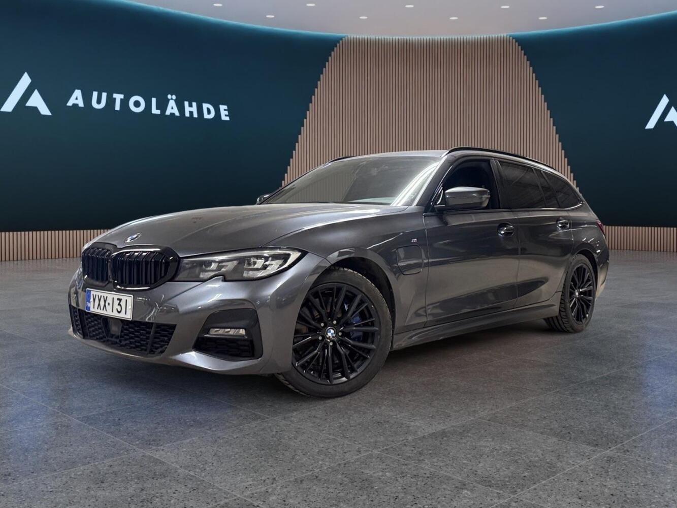 BMW 330 vaihtoauto