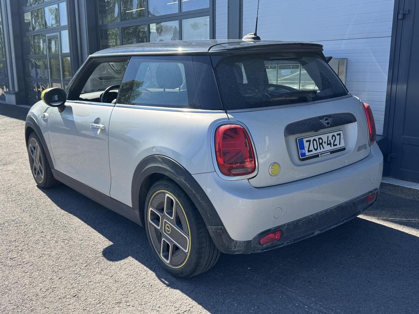 Mini Cooper vaihtoauto