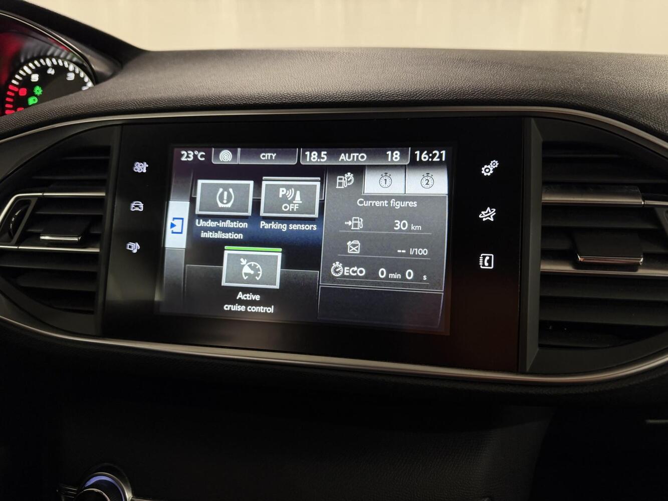 Peugeot 308 vaihtoauto