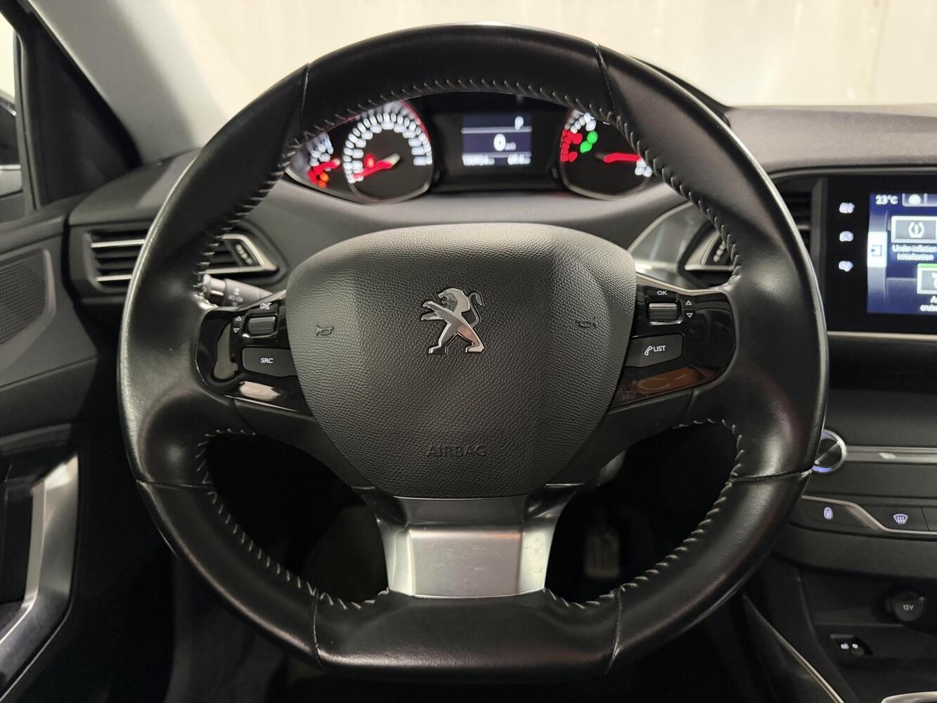 Peugeot 308 vaihtoauto