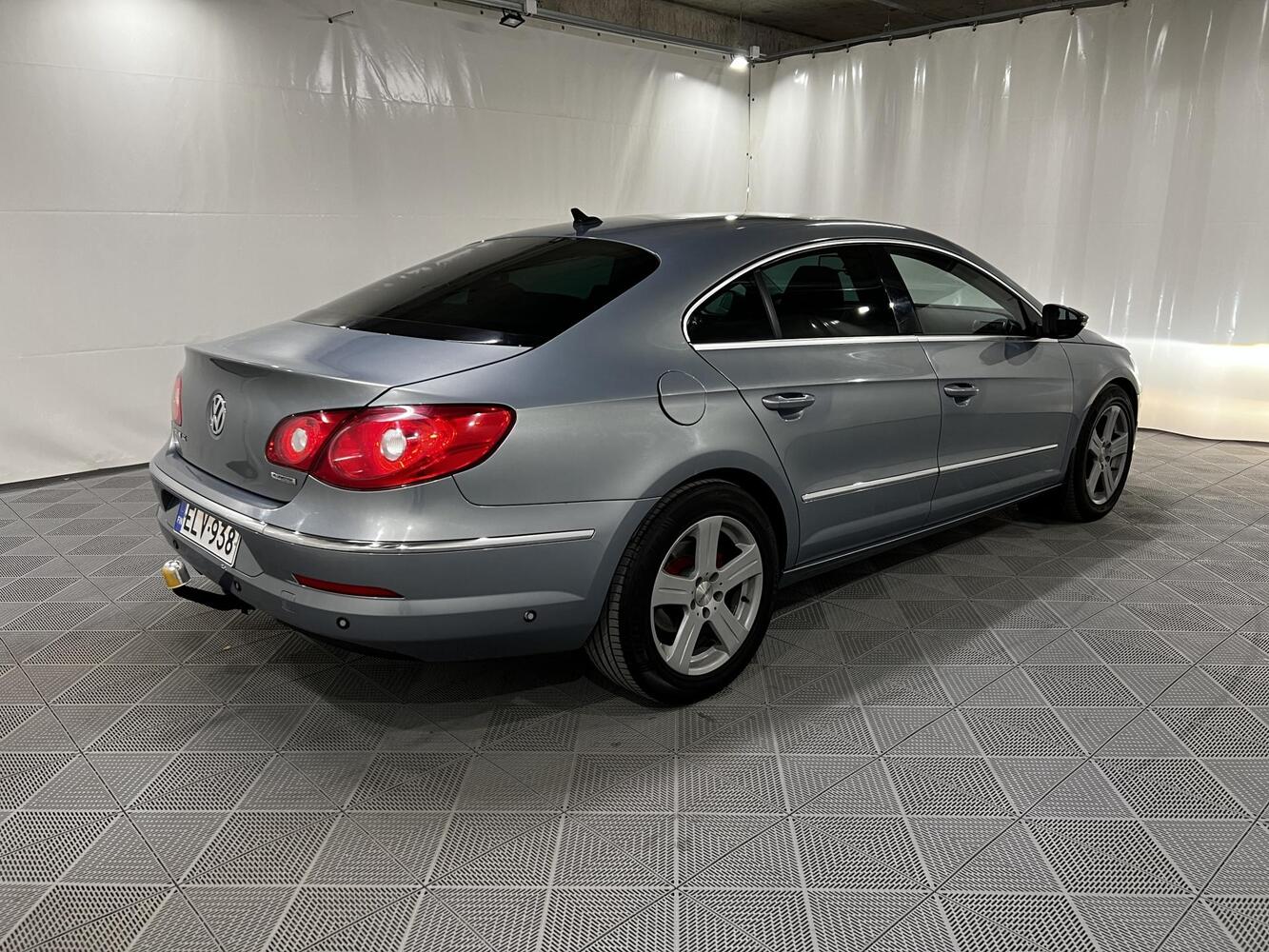 Volkswagen Passat CC vaihtoauto