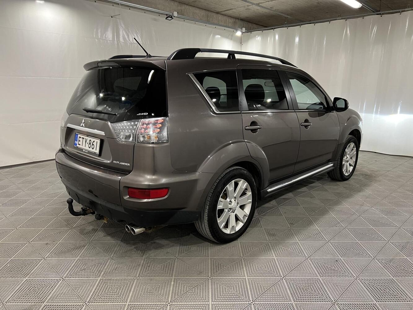 Mitsubishi Outlander vaihtoauto