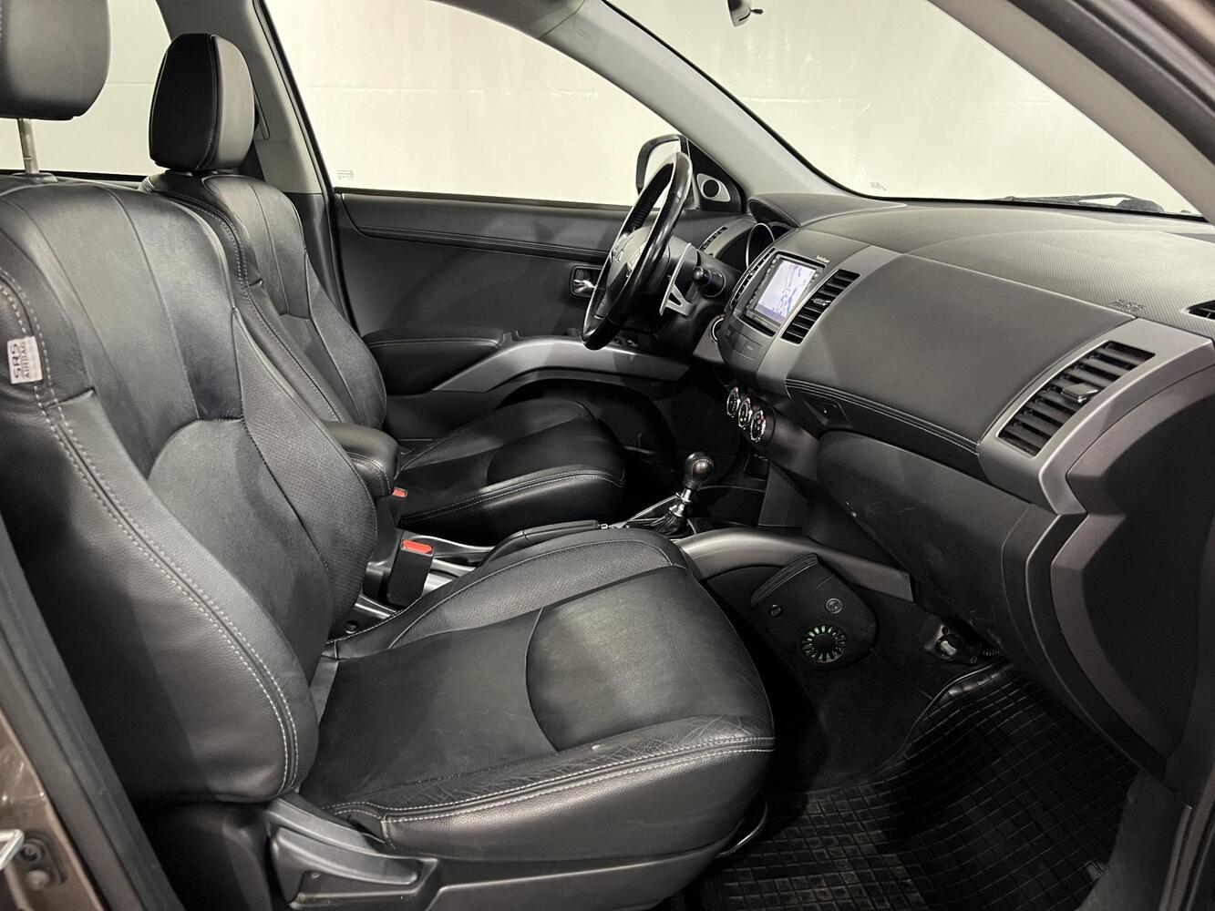 Mitsubishi Outlander vaihtoauto