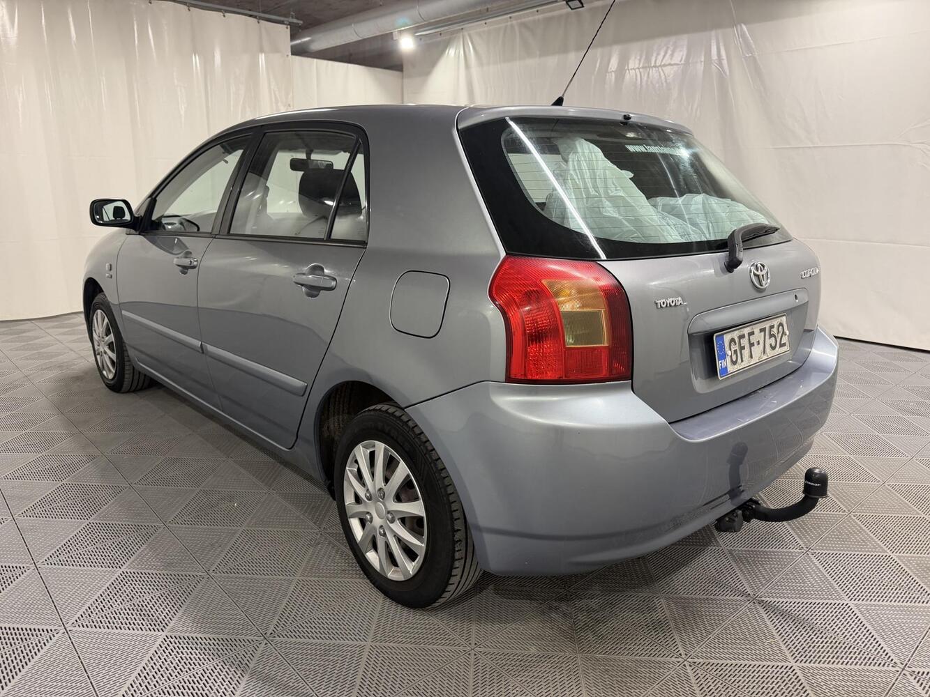 Toyota Corolla vaihtoauto