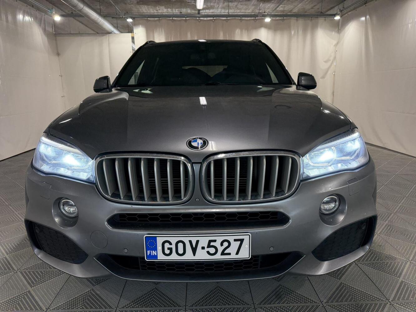 BMW X5 vaihtoauto
