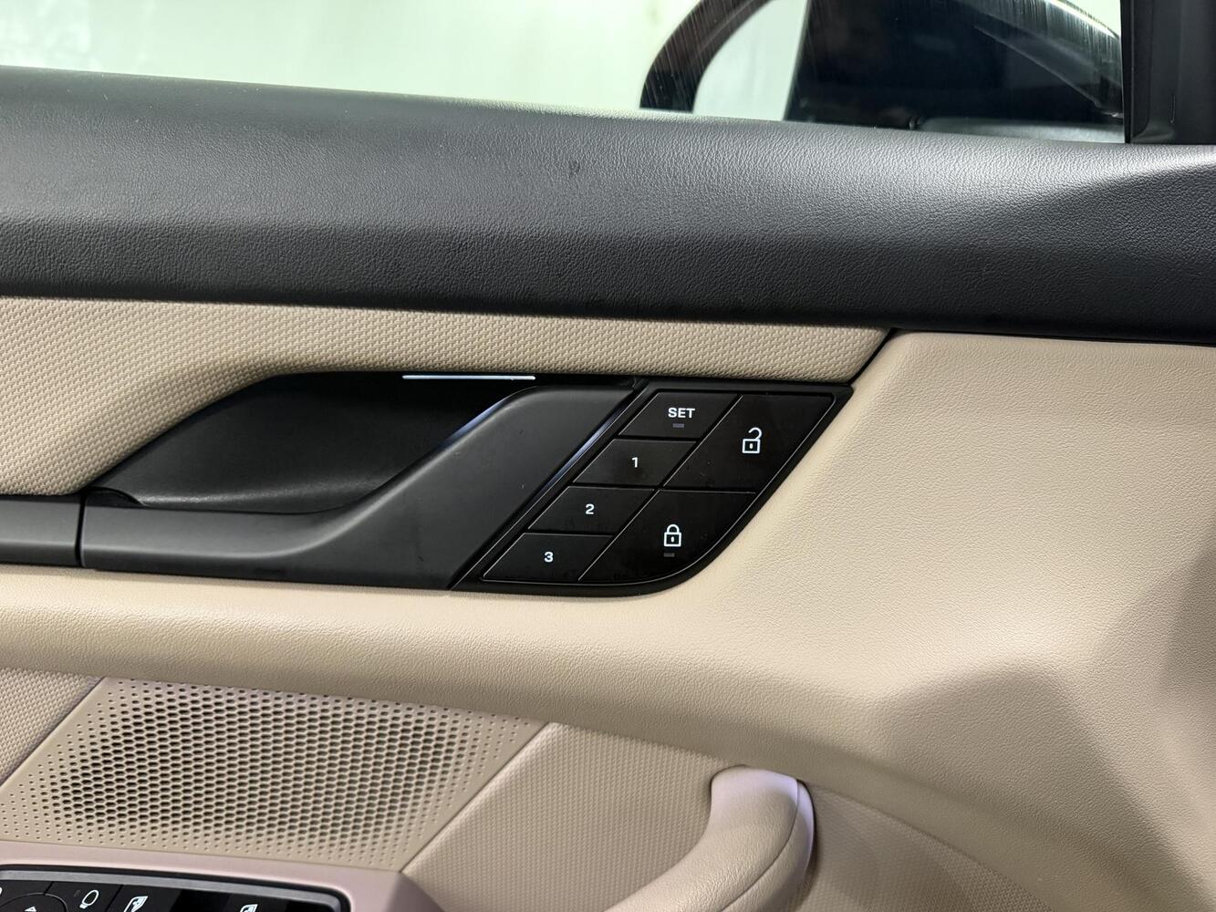 Porsche Taycan vaihtoauto