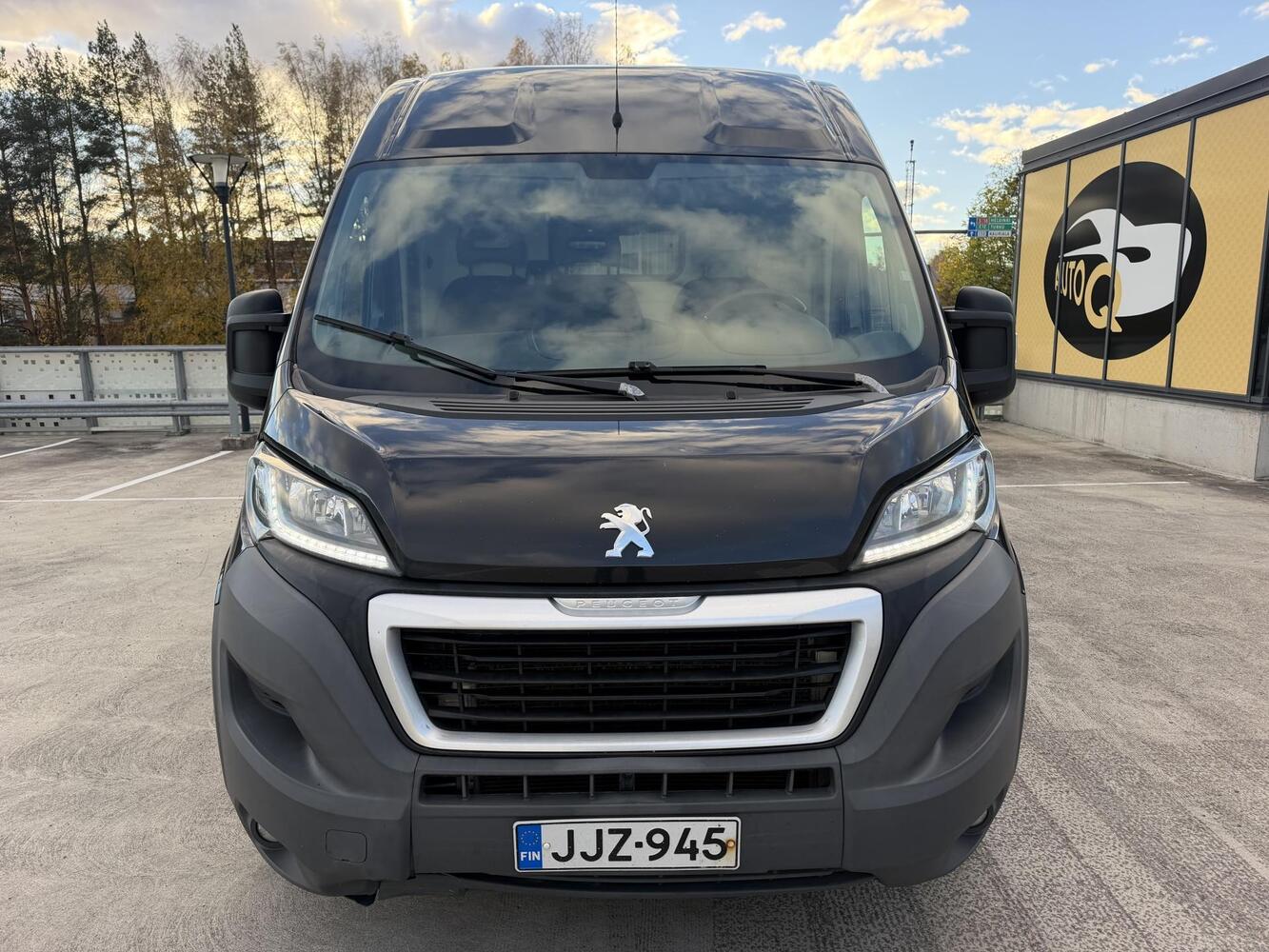 Peugeot Boxer vaihtoauto