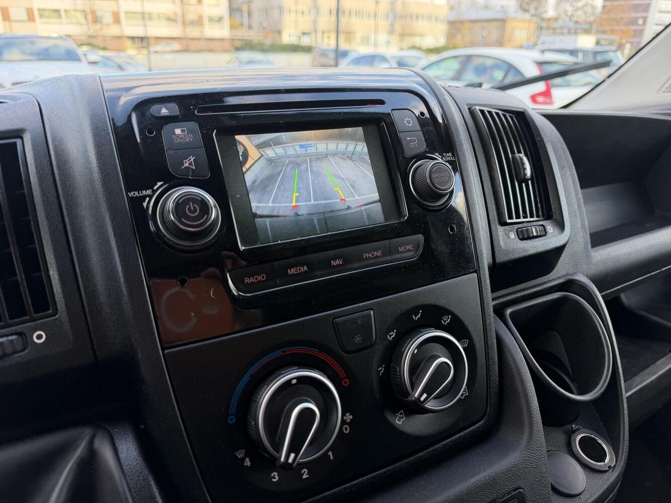 Peugeot Boxer vaihtoauto