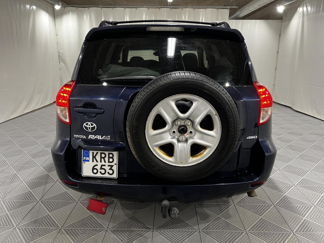 Toyota RAV4 vaihtoauto