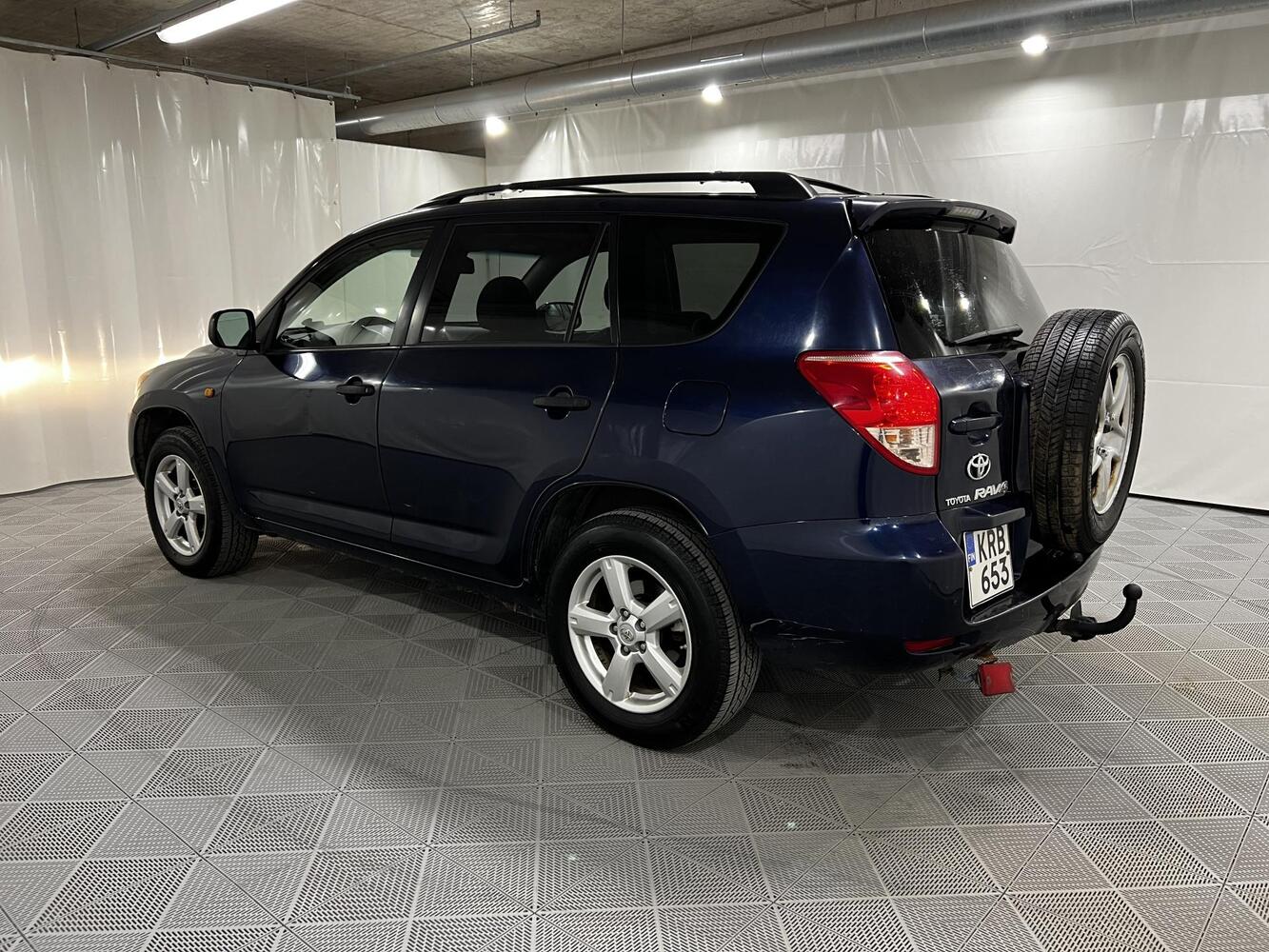 Toyota RAV4 vaihtoauto