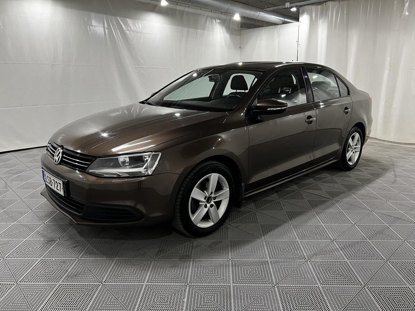 Volkswagen Jetta vaihtoauto