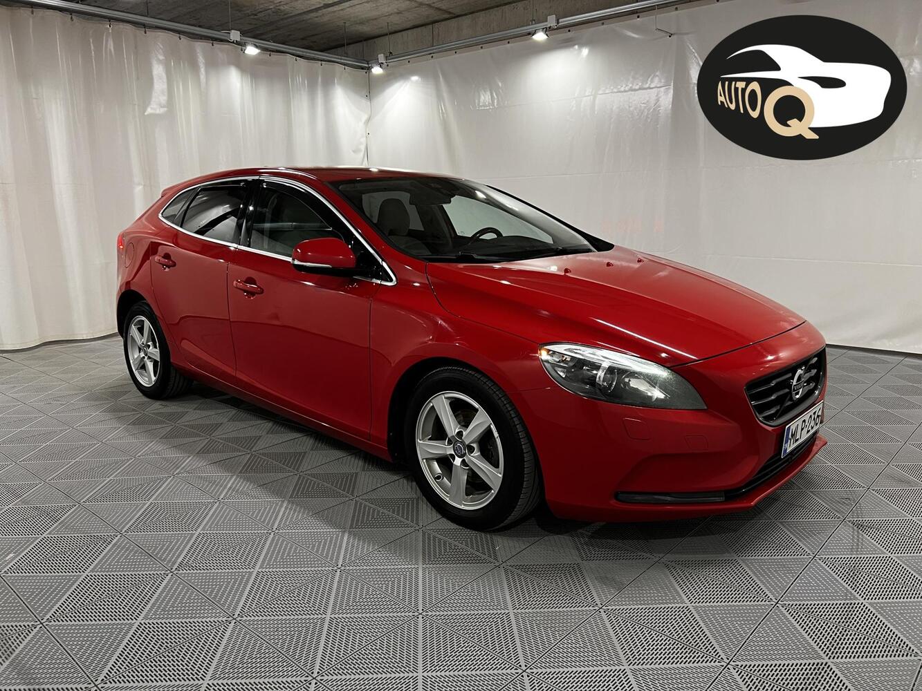 Volvo V40 vaihtoauto