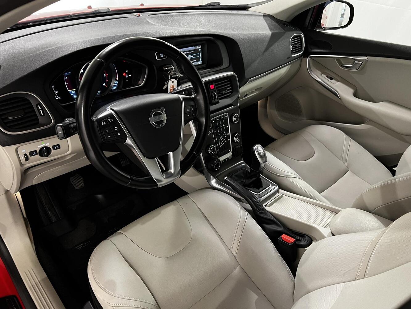 Volvo V40 vaihtoauto