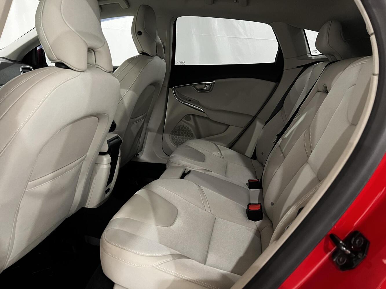Volvo V40 vaihtoauto
