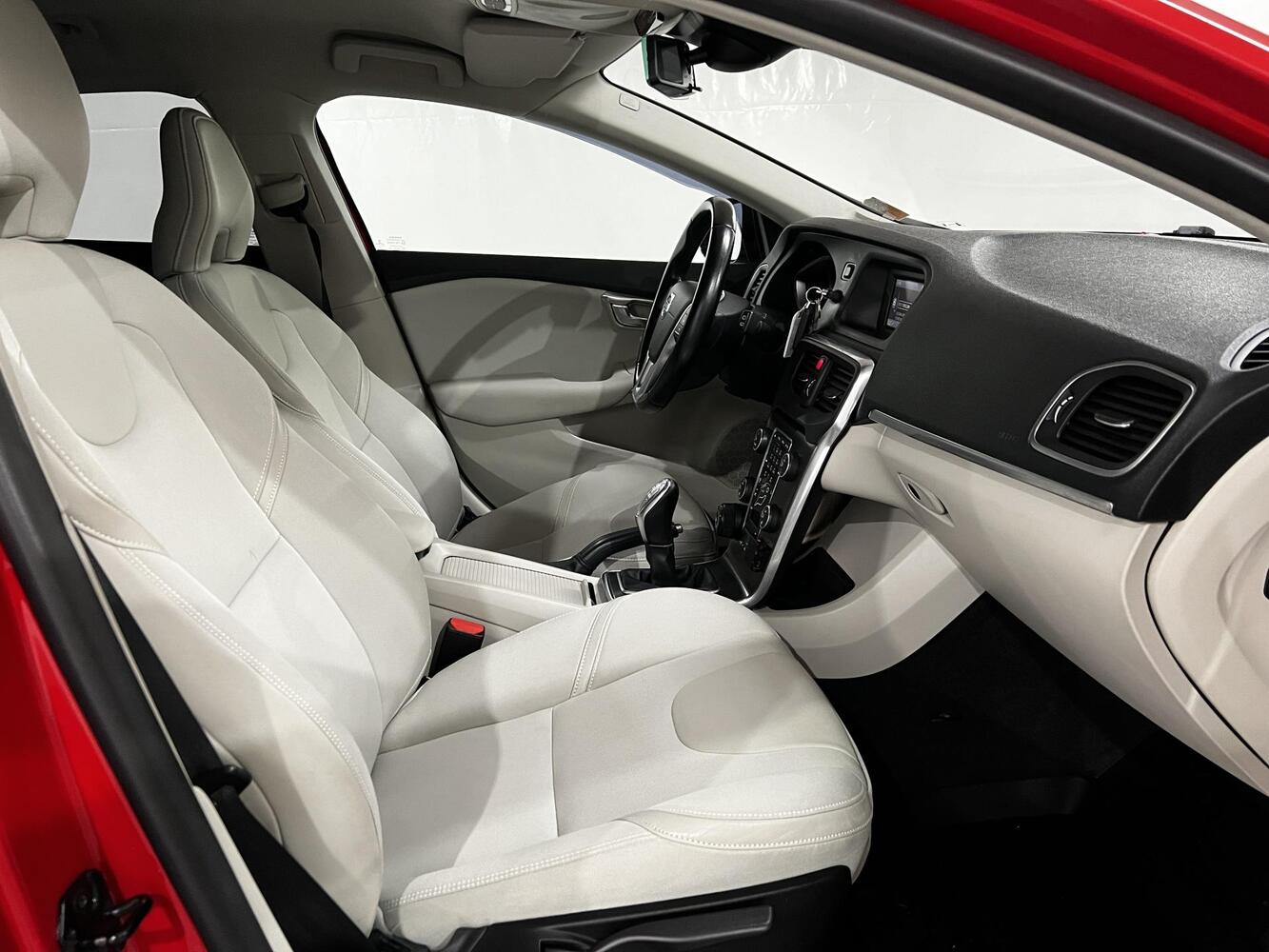 Volvo V40 vaihtoauto