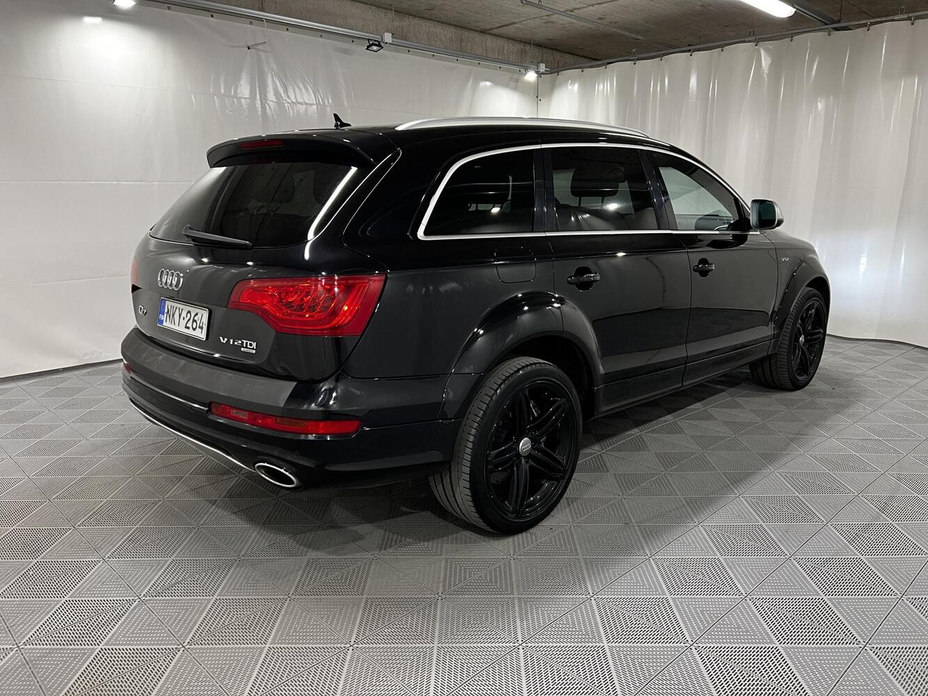 Audi Q7 vaihtoauto