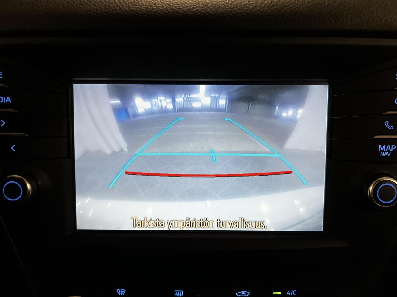 Toyota Avensis vaihtoauto