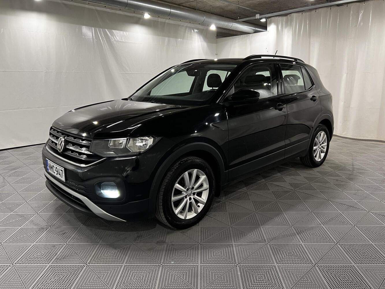 Volkswagen T-Cross vaihtoauto