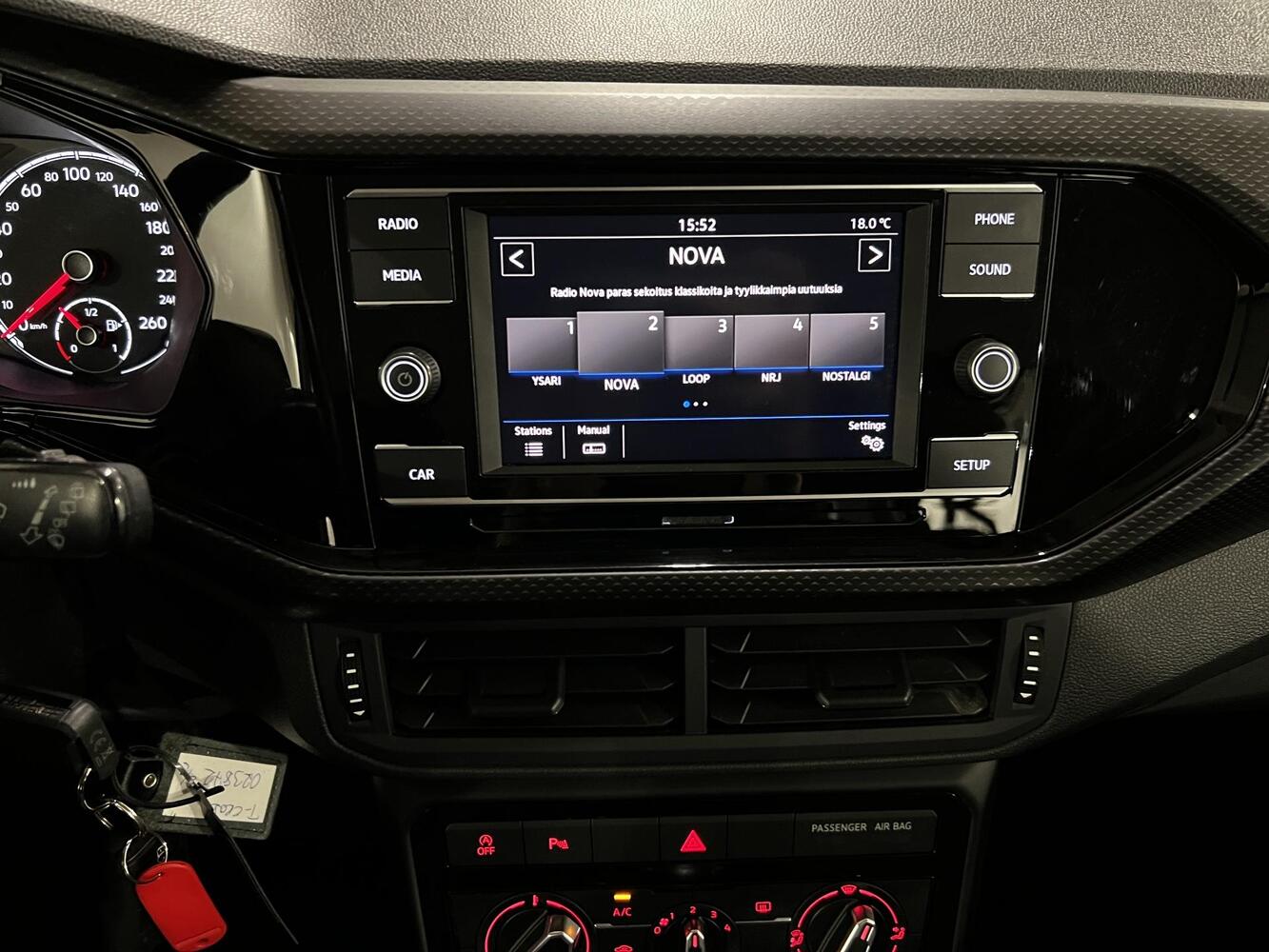 Volkswagen T-Cross vaihtoauto