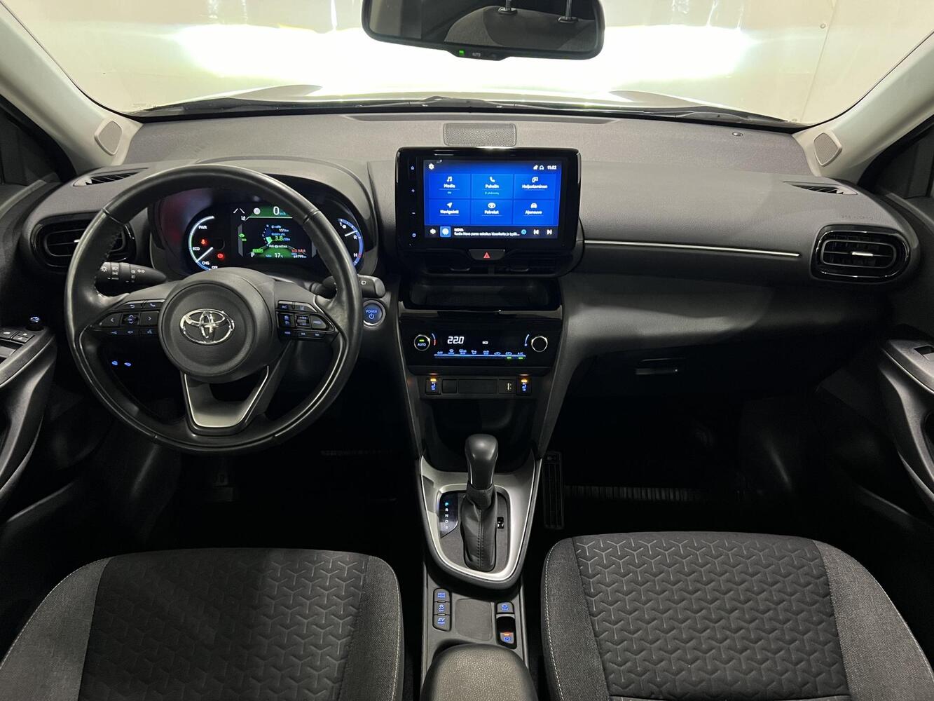 Toyota Yaris Cross vaihtoauto