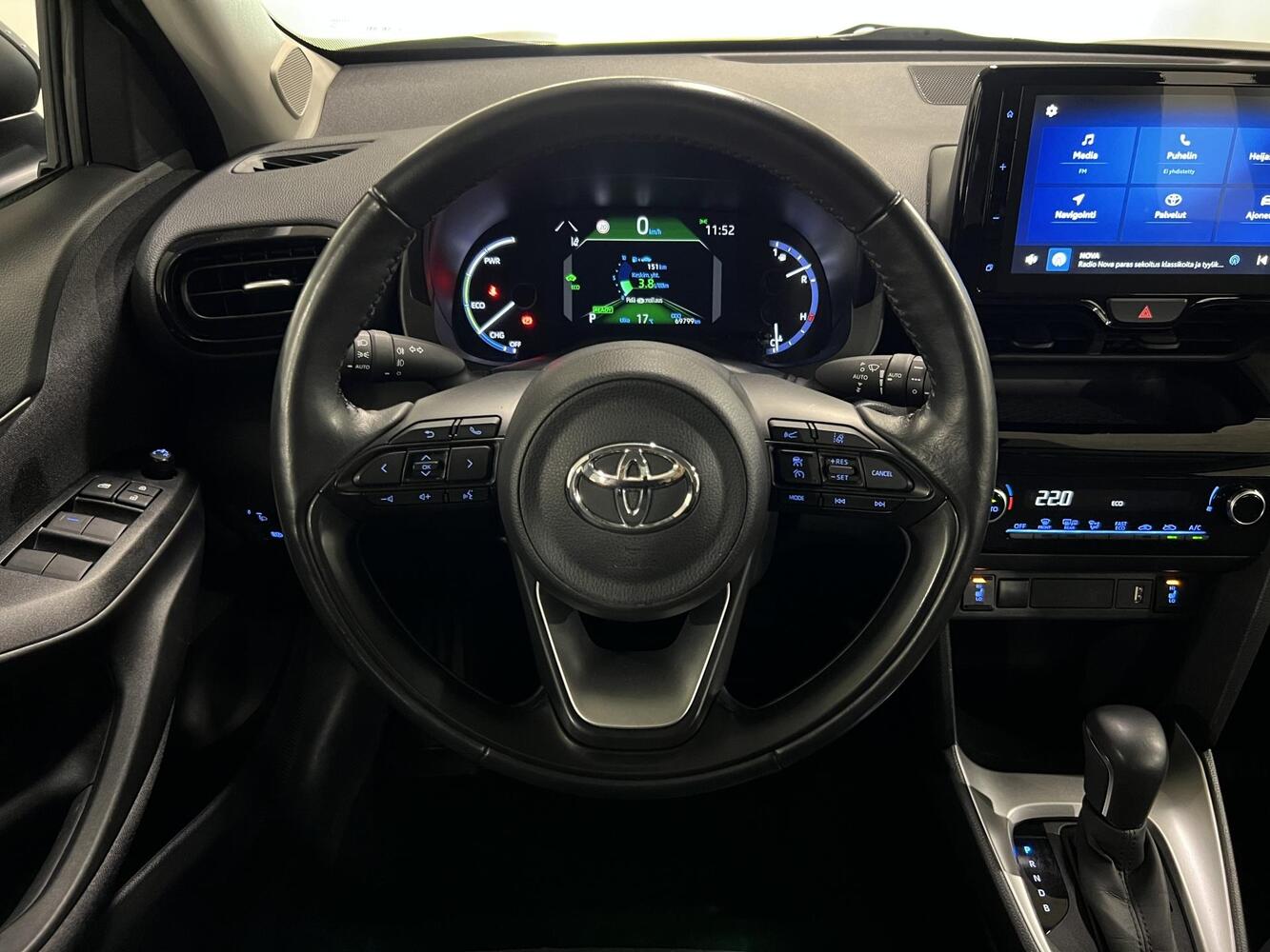 Toyota Yaris Cross vaihtoauto