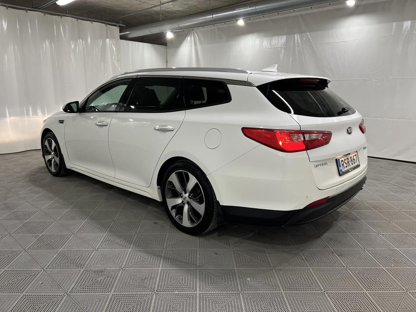 Kia Optima vaihtoauto