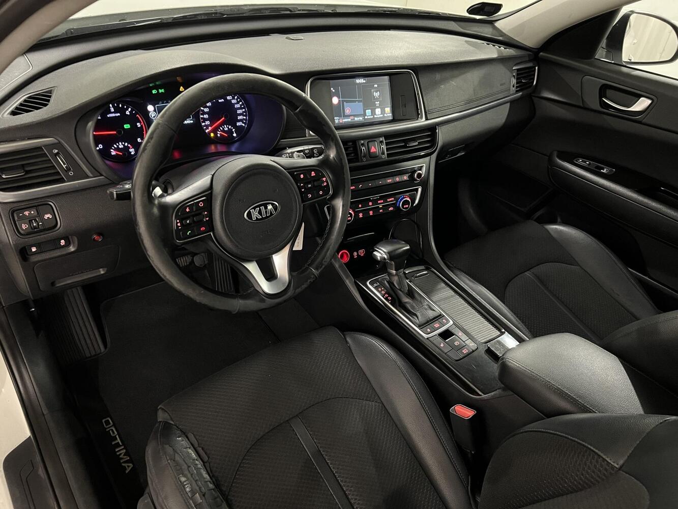 Kia Optima vaihtoauto
