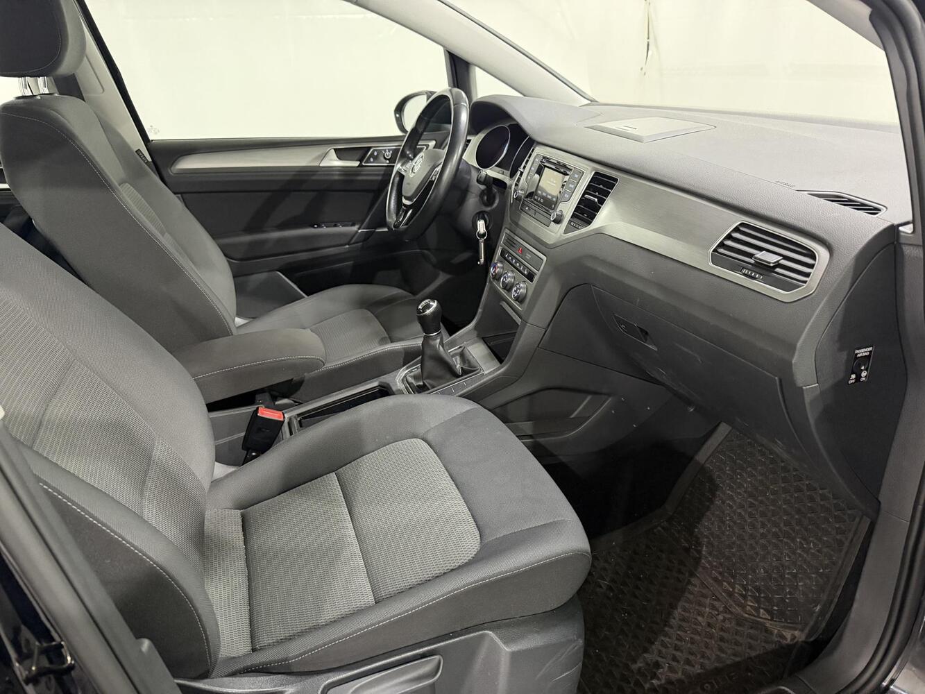 Volkswagen Golf Sportsvan vaihtoauto