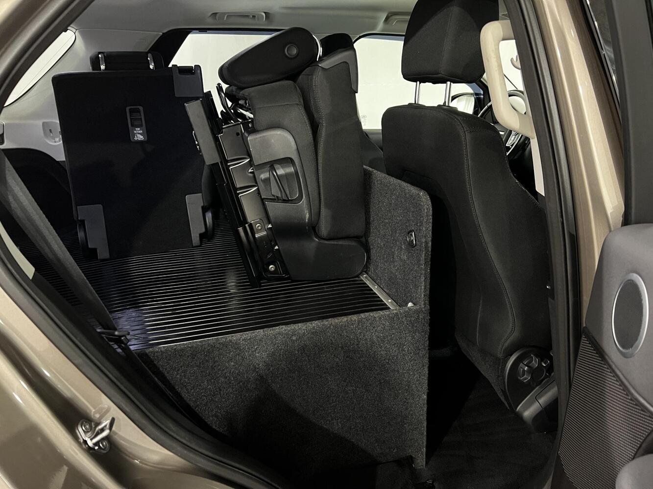 Land Rover Discovery vaihtoauto