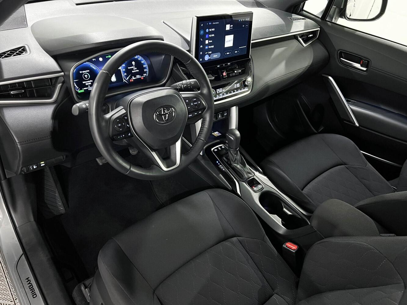 Toyota Corolla Cross vaihtoauto