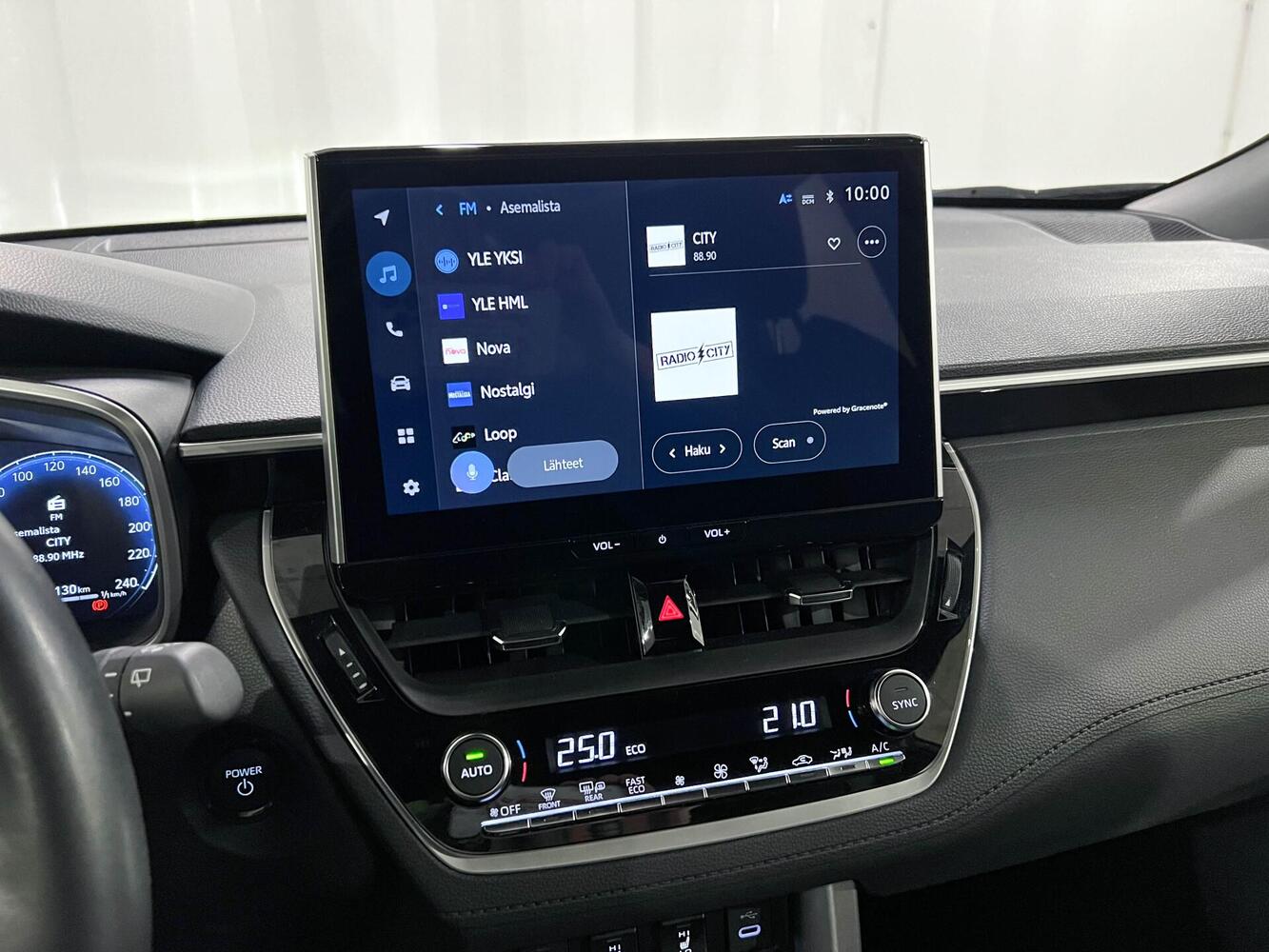 Toyota Corolla Cross vaihtoauto